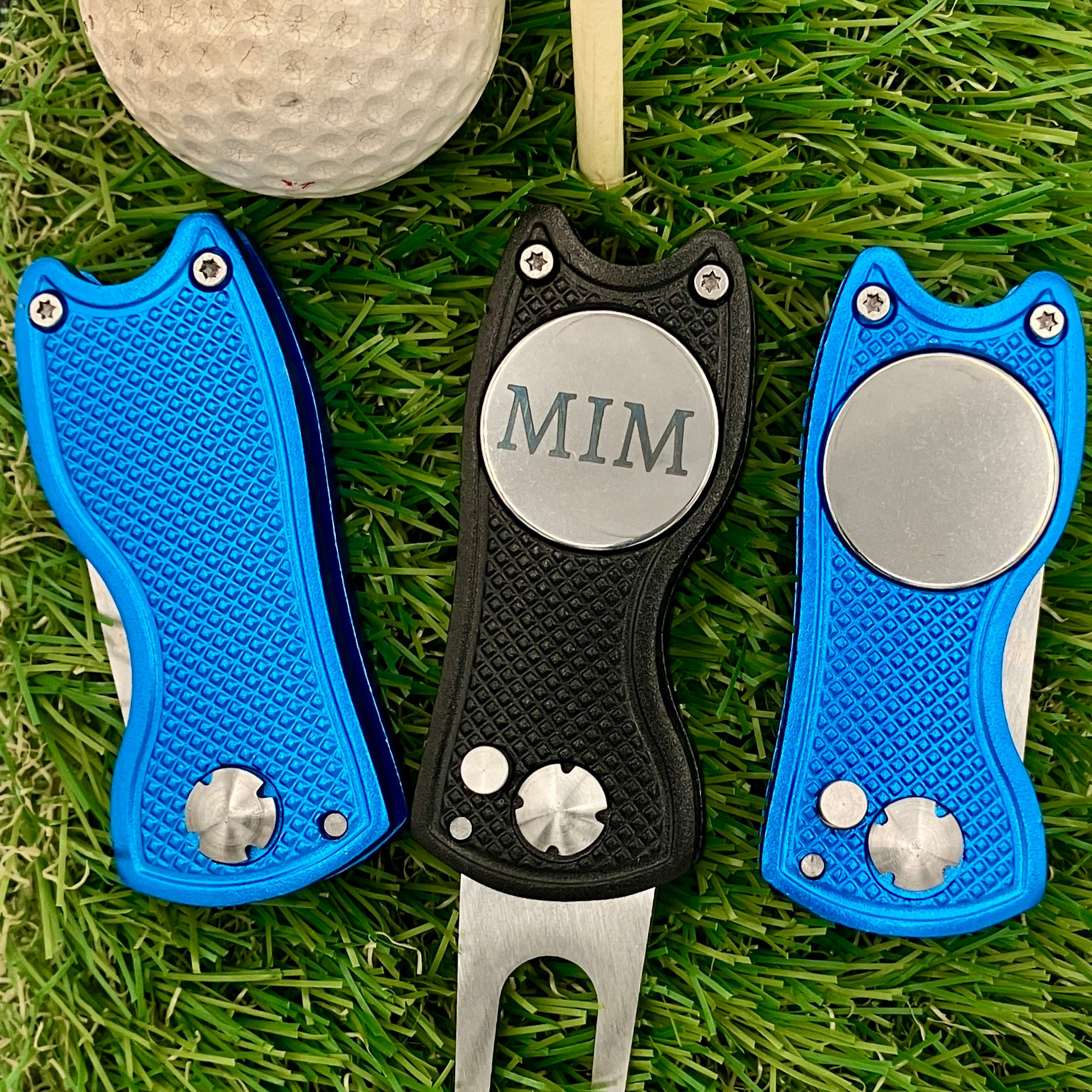 Personalized Golf Divot Repair Tool with Magnetic Ball Marker - The Contraptory